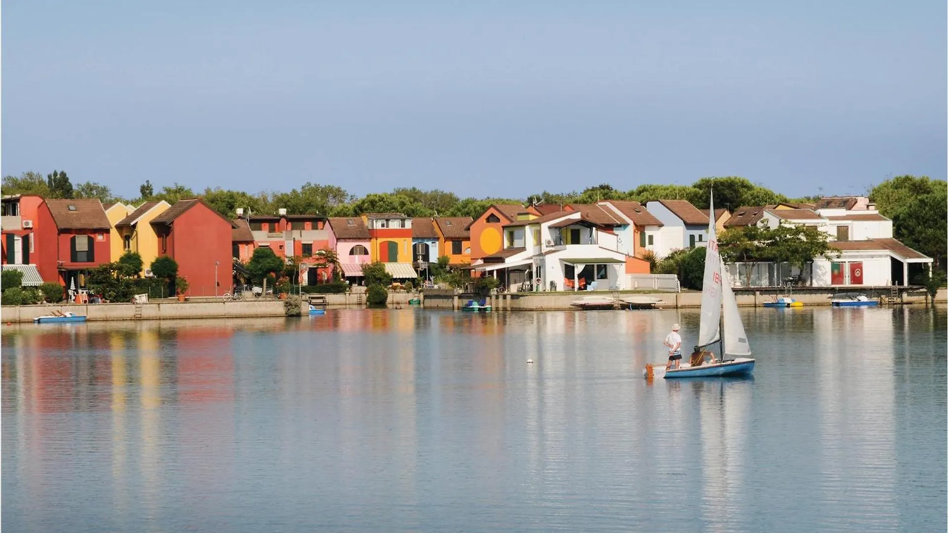 3 Bedroom Awesome Home In Albarella Ro Albarella Island
